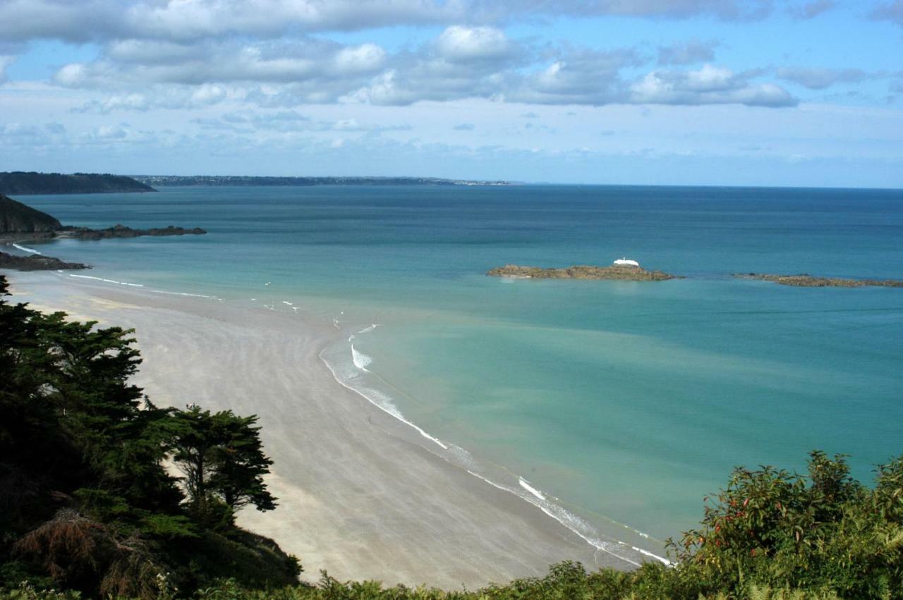 Superbe Maison 4 Personnes Entre Le Port Et Le Centre, Cour Privative, Wifi & Netflix Gratuits Saint-Brieuc